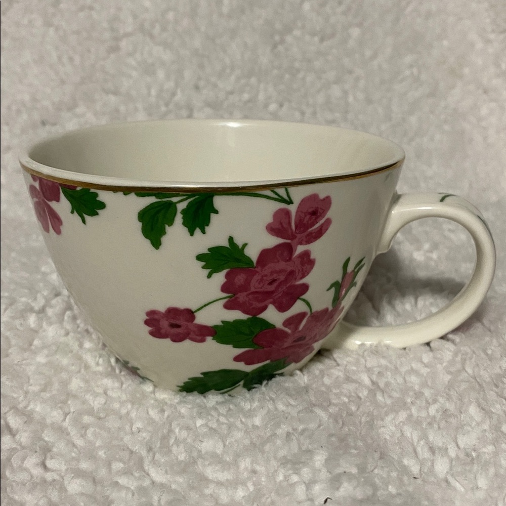 The English mug co pink floral fine China Tea Cup perfect for tea or coffee